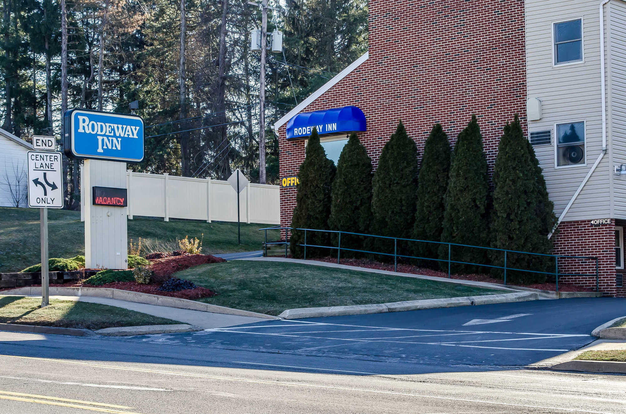 Rodeway Inn State College - Near University Exterior foto