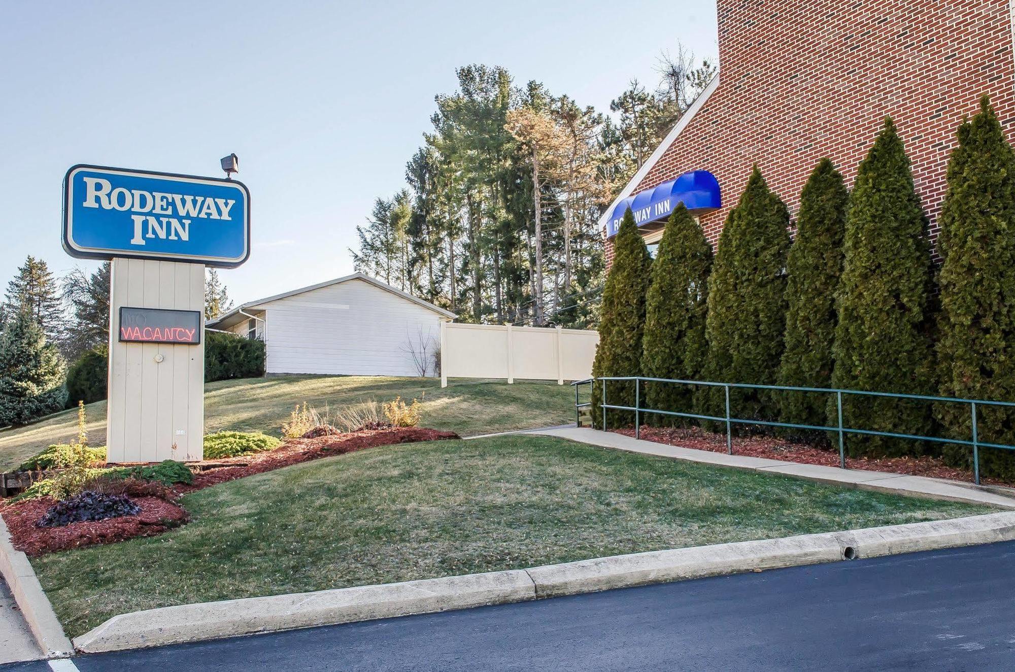 Rodeway Inn State College - Near University Exterior foto