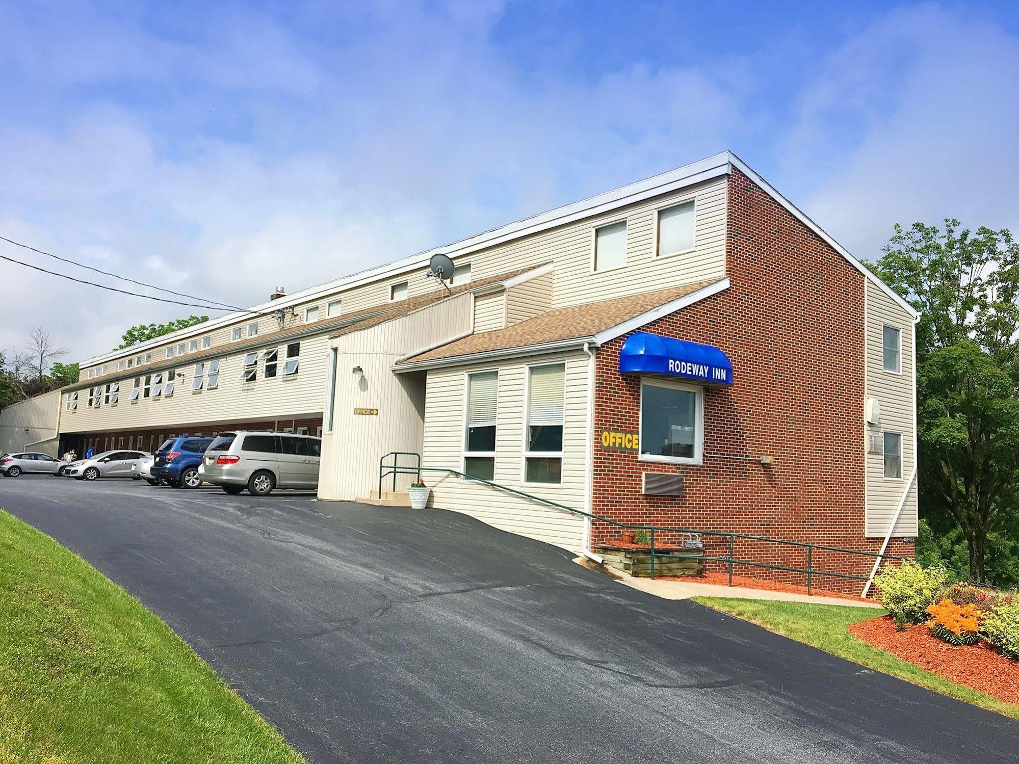 Rodeway Inn State College - Near University Exterior foto